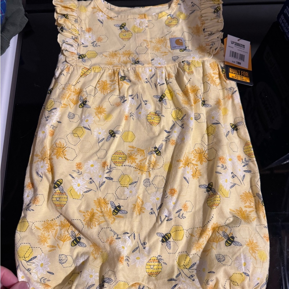 Carhartt Yellow Bee Print romper . Size 18m. New with tags